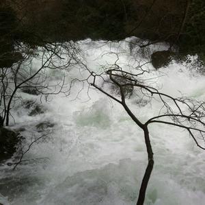 fontaine-de-vaucluse-en-fevrier-2014.jpg