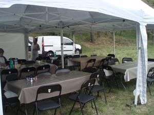cantine-dans-la-partie-basse-de-lescleriade.jpg