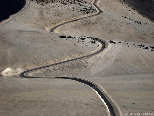 sommet-du-mont-ventoux-par-marie-hautcoeur.jpg